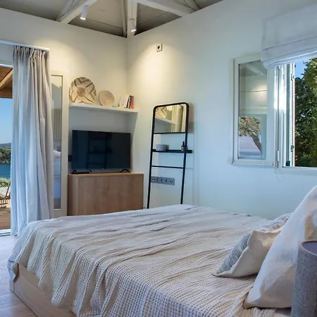 Islets Seafront Boutique Willa Nydri (Lefkada)