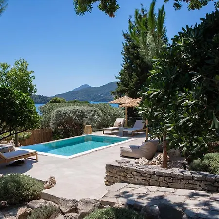 Vilă Islets Seafront Boutique *
