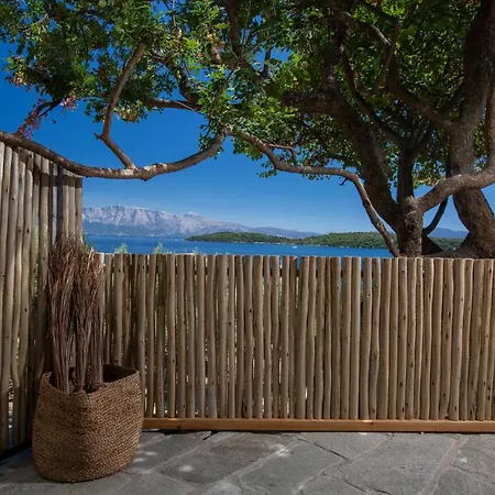 Islets Seafront Boutique Nydri (Lefkada)