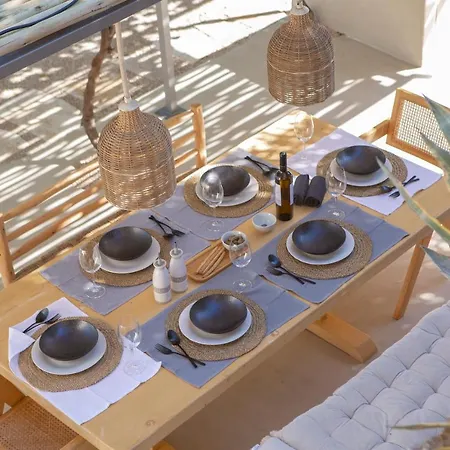 Islets Seafront Boutique Vilă *